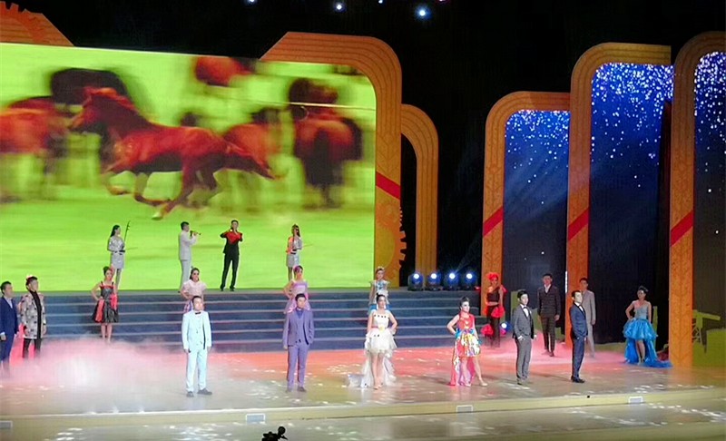 陕西EVO厅集团职工参演省总工会省国资委迎国庆赞美文艺晚会