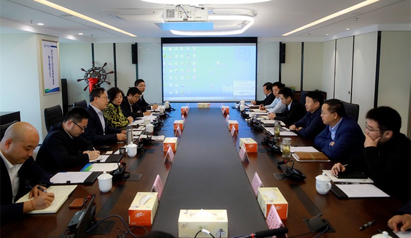 熊良虎会见康恒环境公司董事长兼CEO龙吉生