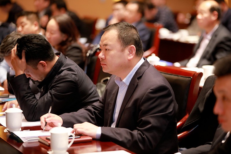 陕西EVO厅集团2019年工作会议暨一届三次职代会侧记