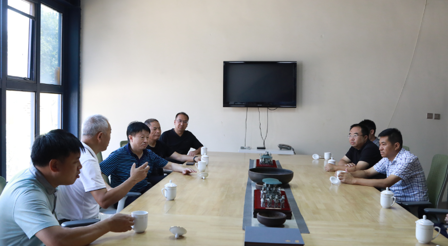 熊良虎调查调研城市再生资源循环产业