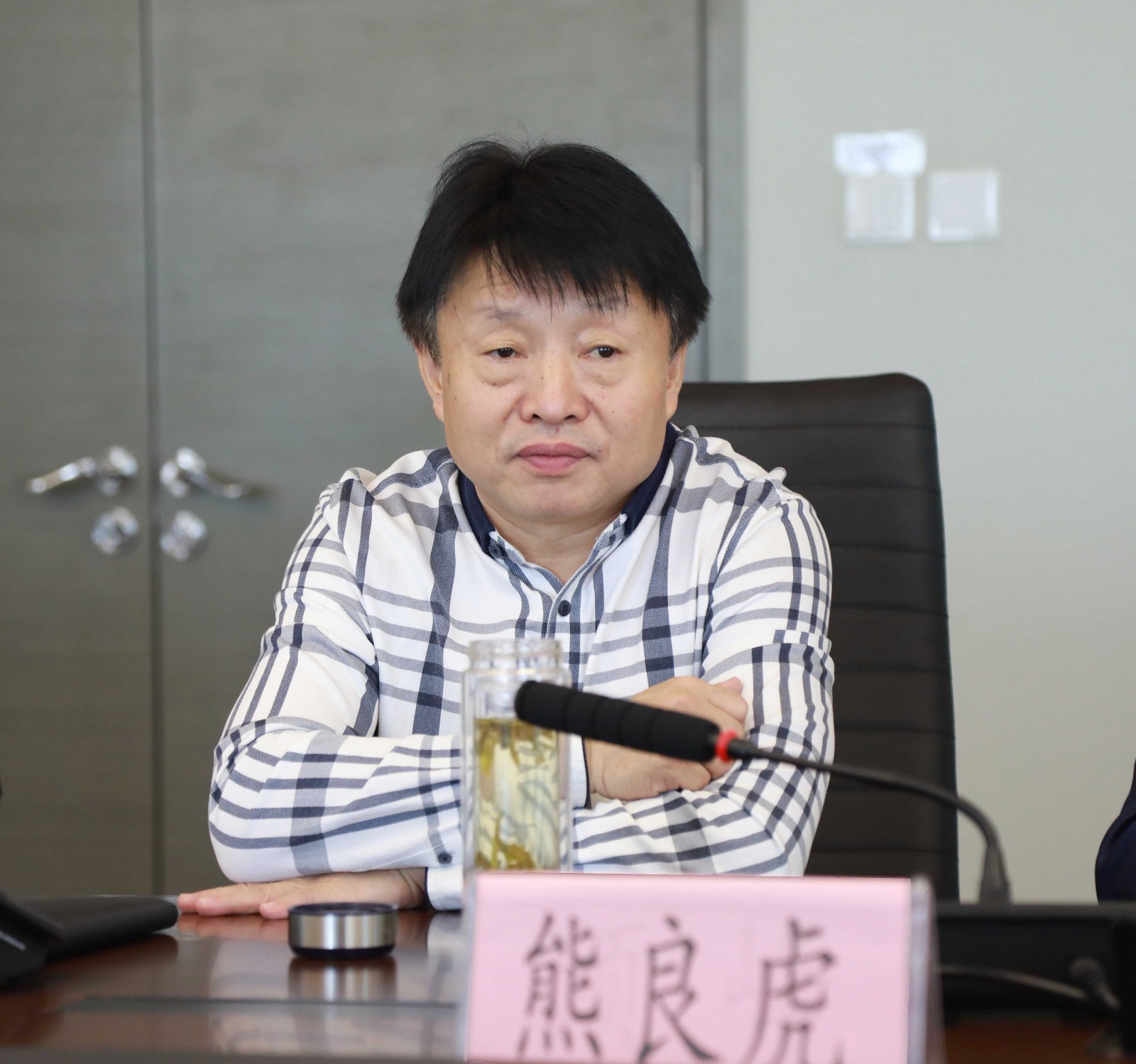 江苏省生态环境厅厅长王天琦到陕西EVO厅集团调研座谈