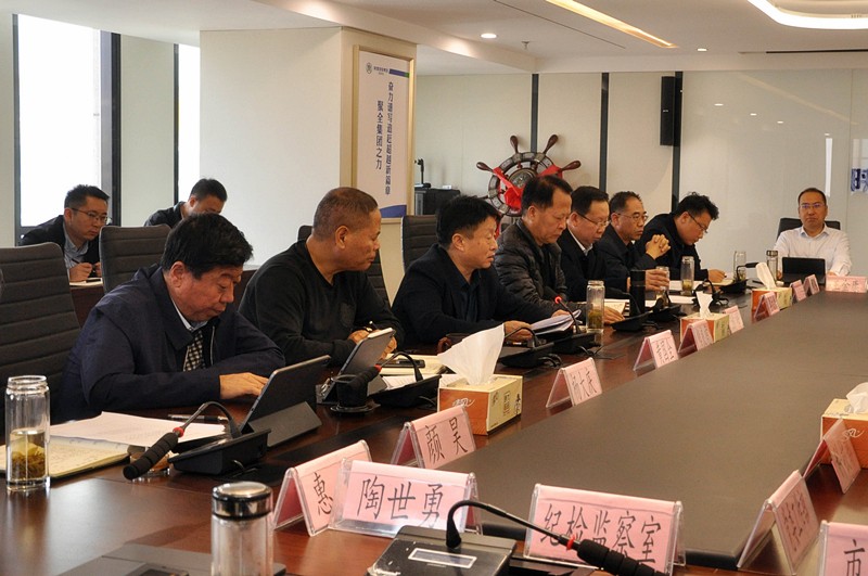 陕西EVO厅集团召开党委理论进建中心组（扩大）会议通报进建党的十九届四中全会心灵