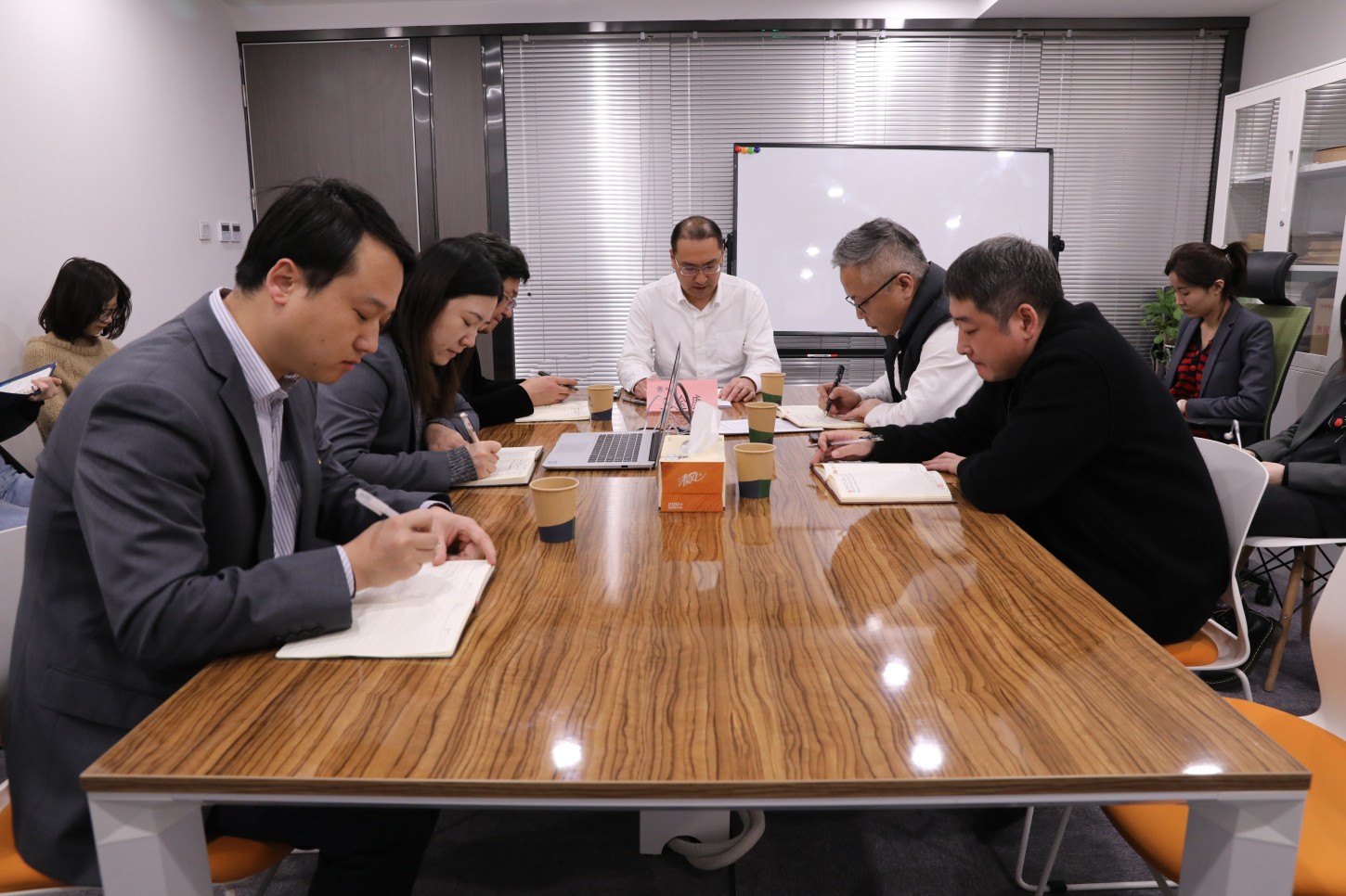 陕西EVO厅集团辅导赴投资公司宣讲党的十九届四中全会心灵