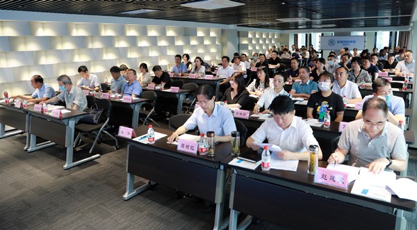 陕西EVO厅集团进前进建贯彻习近平总书记来陕调查沉要讲话心灵领导讲座｜陈再生作汇报 熊良虎主持