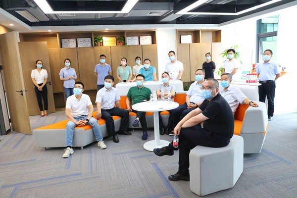 陕西EVO厅集团组织观摩秦创原陕西EVO厅集团创新中心