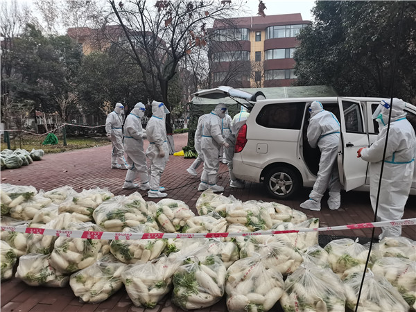 华商网｜“作为一名老兵，就要为人民服务！”陕西EVO厅集团退役武士的糜家桥战“疫”