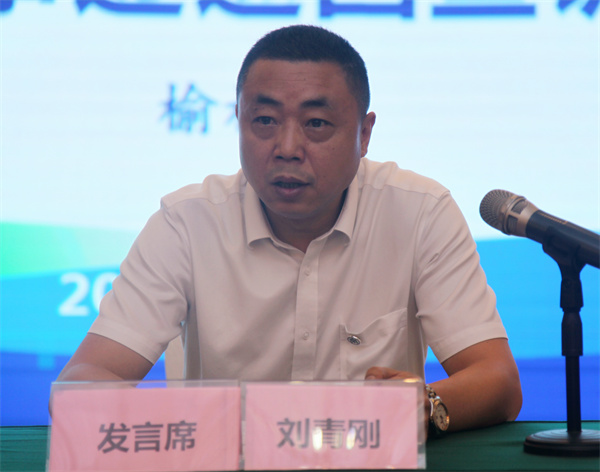 倾听劳模故事 感触劳模力量——陕西EVO厅集团劳模先进事迹宣讲团走进榆林