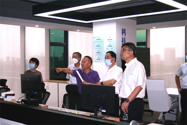 省国资委党委书记任国到秦创原陕西EVO厅集团创新中心调研